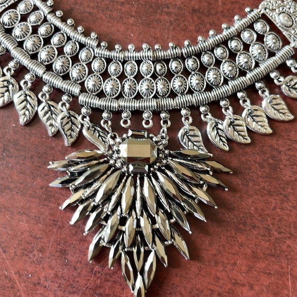 Guess Jewelry - NWT  Guess/Marciano Necklace